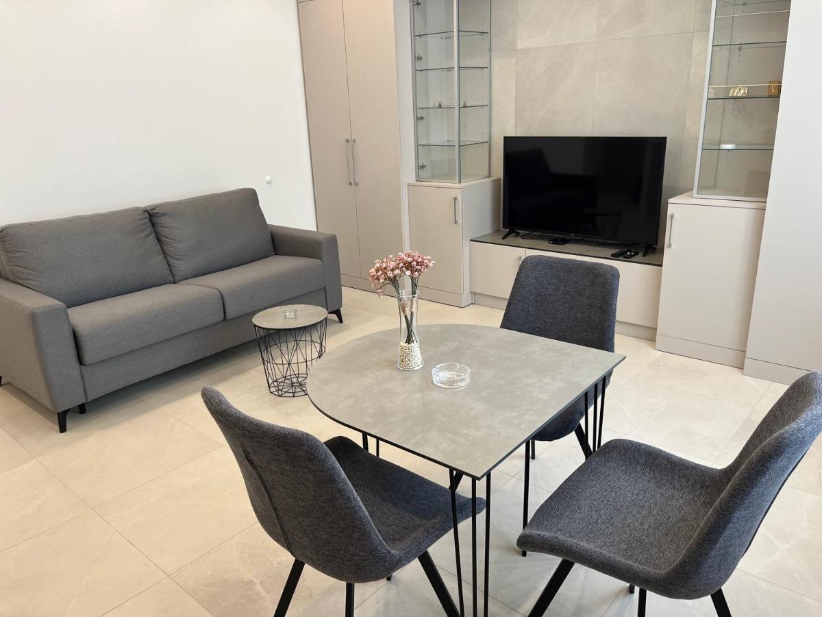 Sveti Stefan Appartement Belgrado Buitenkant foto